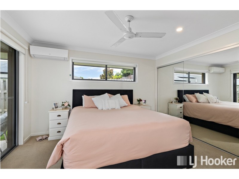 5 Rowe Crescent, Thornlands QLD 4164