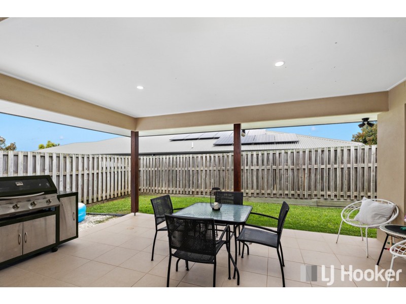 5 Rowe Crescent, Thornlands QLD 4164