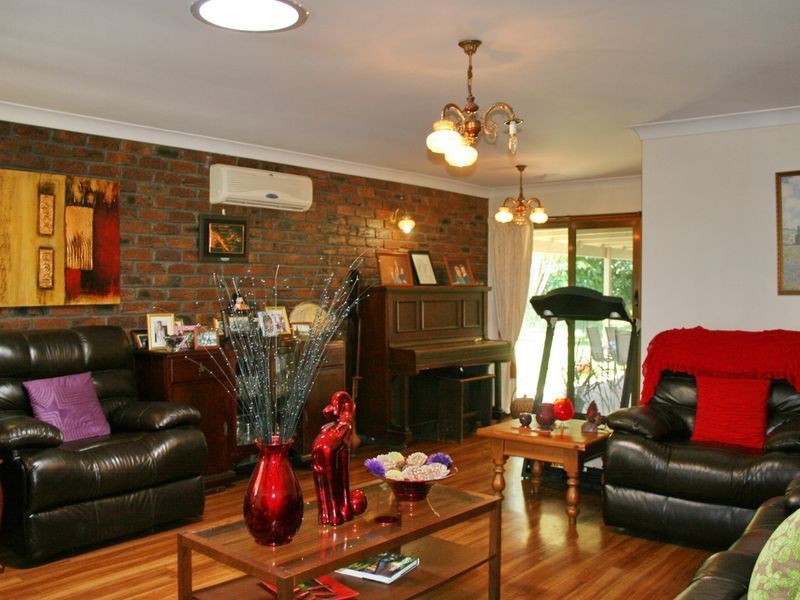 21-23 Valley Road, Wellington Point QLD 4160