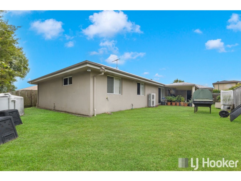 76 Ebony Crescent, Redland Bay QLD 4165