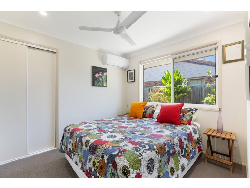 16 Spruce Avenue, Victoria Point QLD 4165