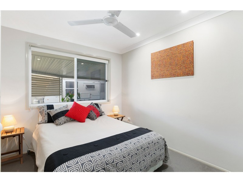 16 Spruce Avenue, Victoria Point QLD 4165