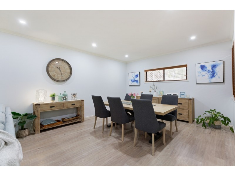 7 Viola Drive, Redland Bay QLD 4165