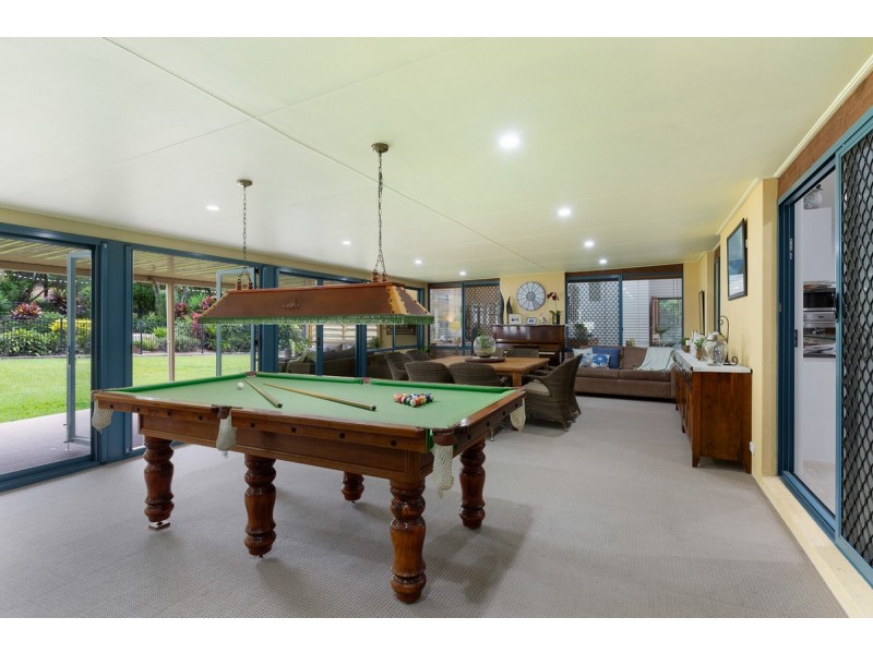 7 Viola Drive, Redland Bay QLD 4165