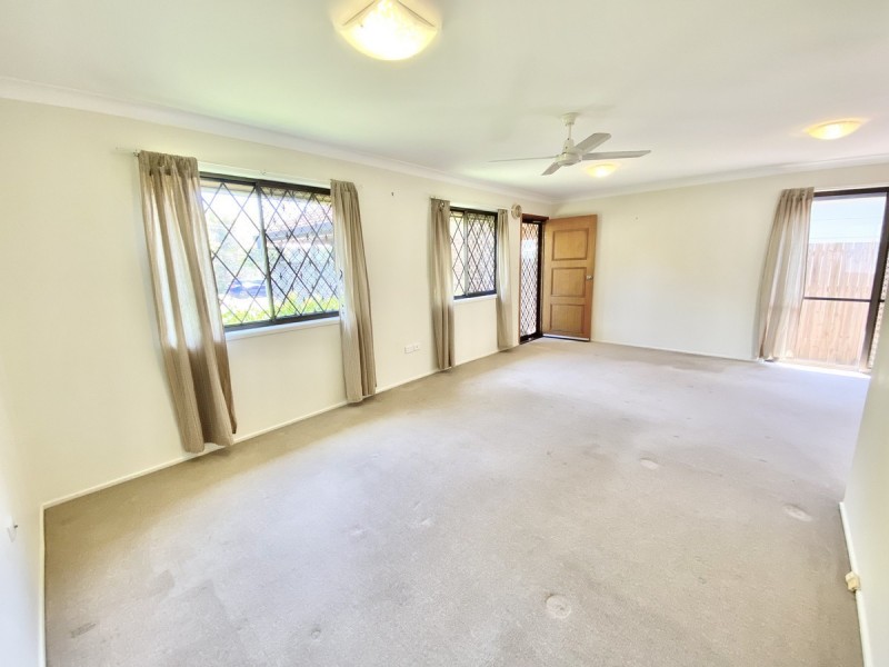 27 Myra Street, Birkdale QLD 4159