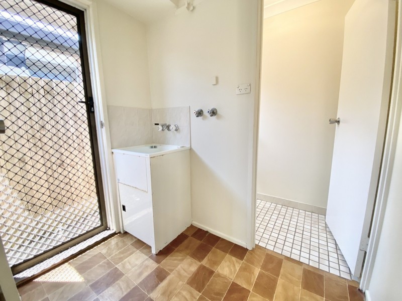 27 Myra Street, Birkdale QLD 4159
