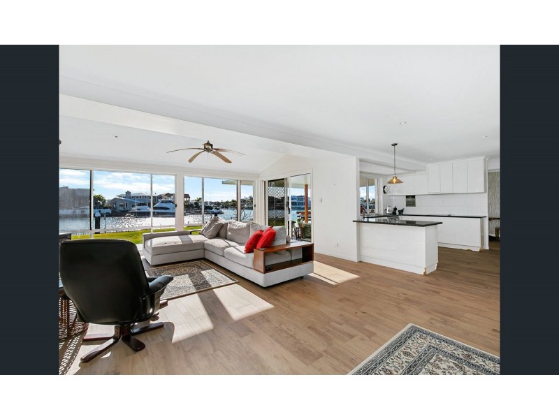 6 Bonaventure Court, Cleveland QLD 4163