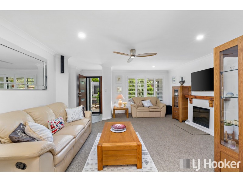 4 Victory Place, Birkdale QLD 4159