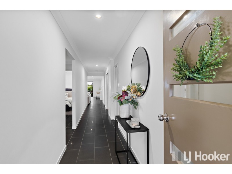 18 Freshwater Street, Thornlands QLD 4164