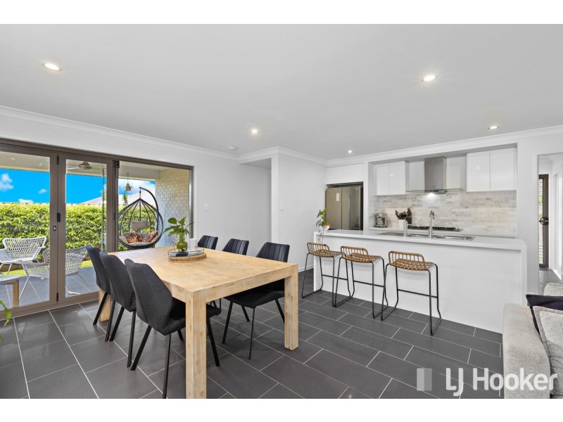 18 Freshwater Street, Thornlands QLD 4164