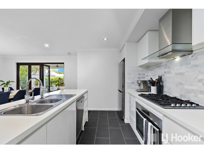 18 Freshwater Street, Thornlands QLD 4164