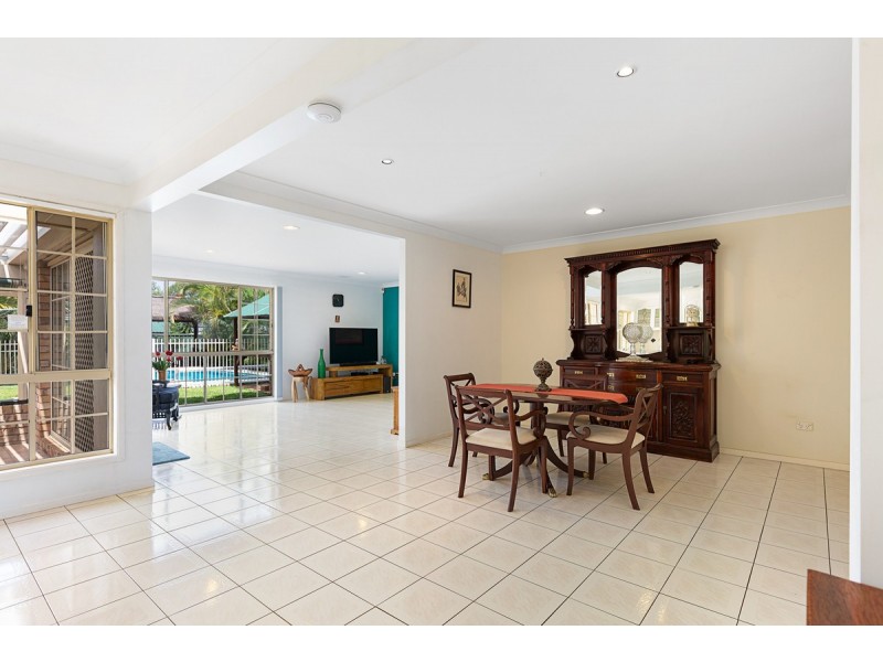 116 Island Street, Cleveland QLD 4163