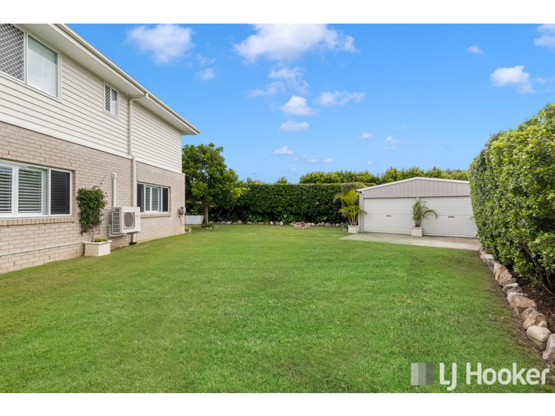 16 Acer Place, Redland Bay QLD 4165