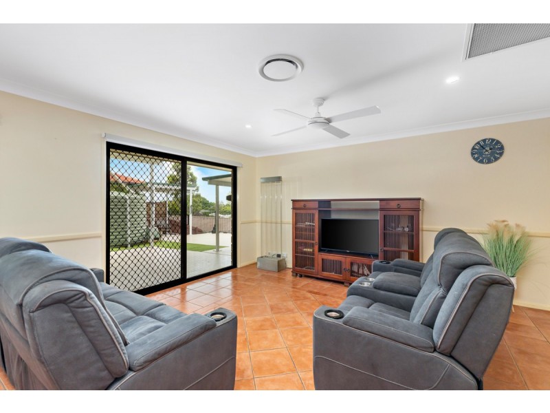 43 Jasper Street, Wellington Point QLD 4160