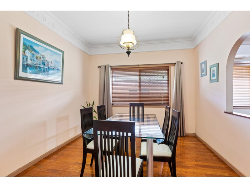 6-8 Hugh Street, Thorneside QLD 4158