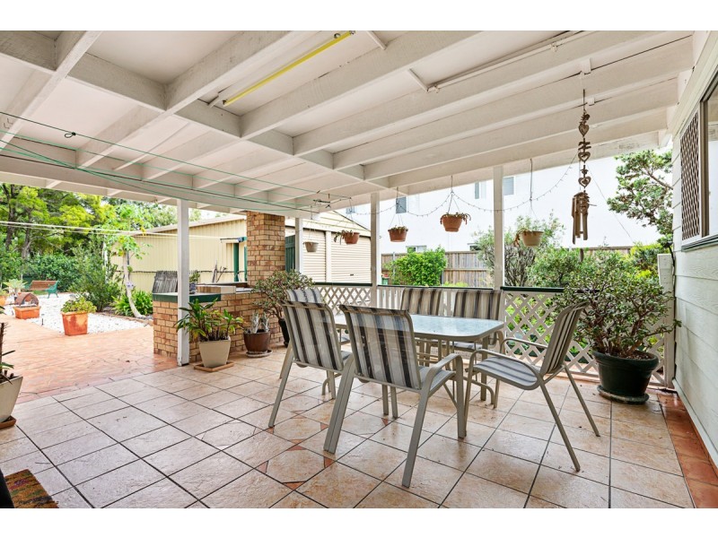 6-8 Hugh Street, Thorneside QLD 4158