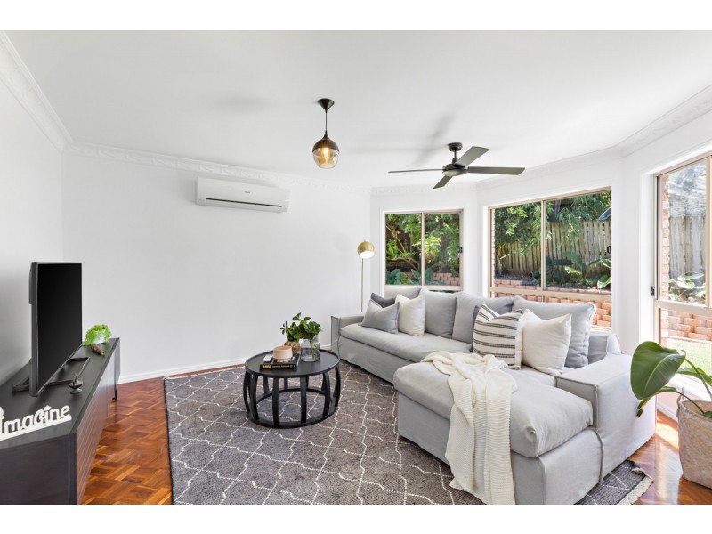 37 Chesterfield Crescent, Wellington Point QLD 4160