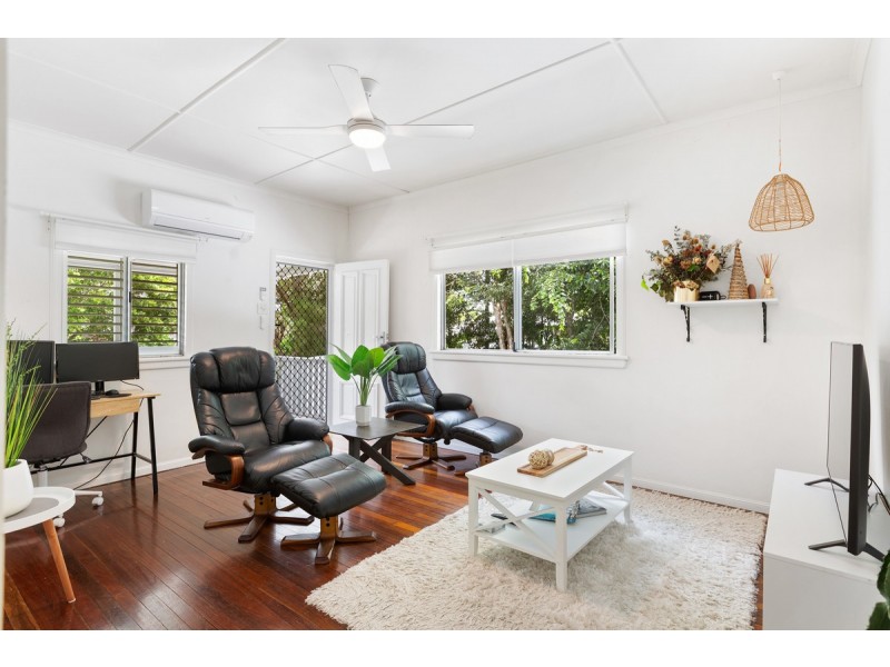 173 Whites Road, Lota QLD 4179