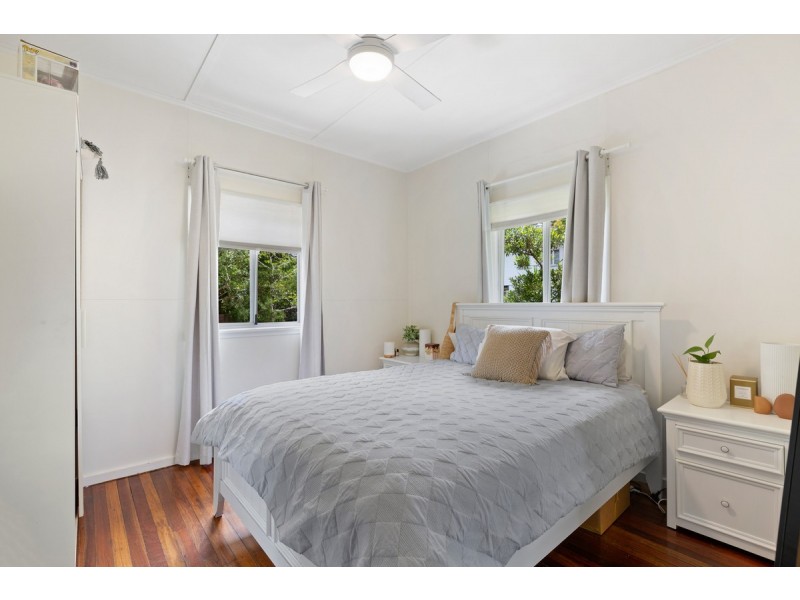 173 Whites Road, Lota QLD 4179