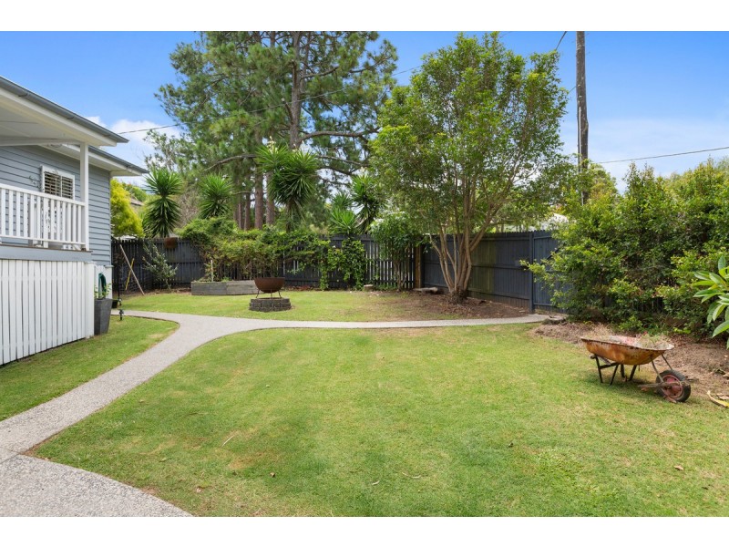 173 Whites Road, Lota QLD 4179