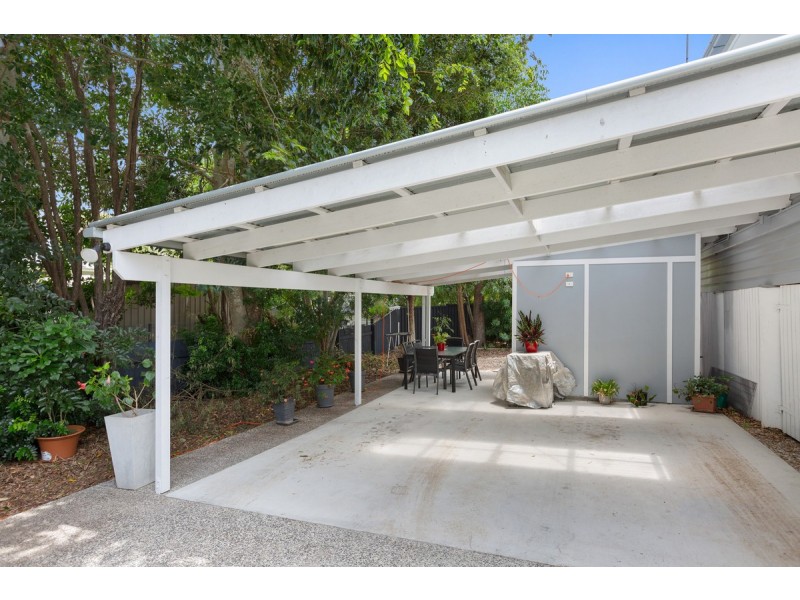 173 Whites Road, Lota QLD 4179