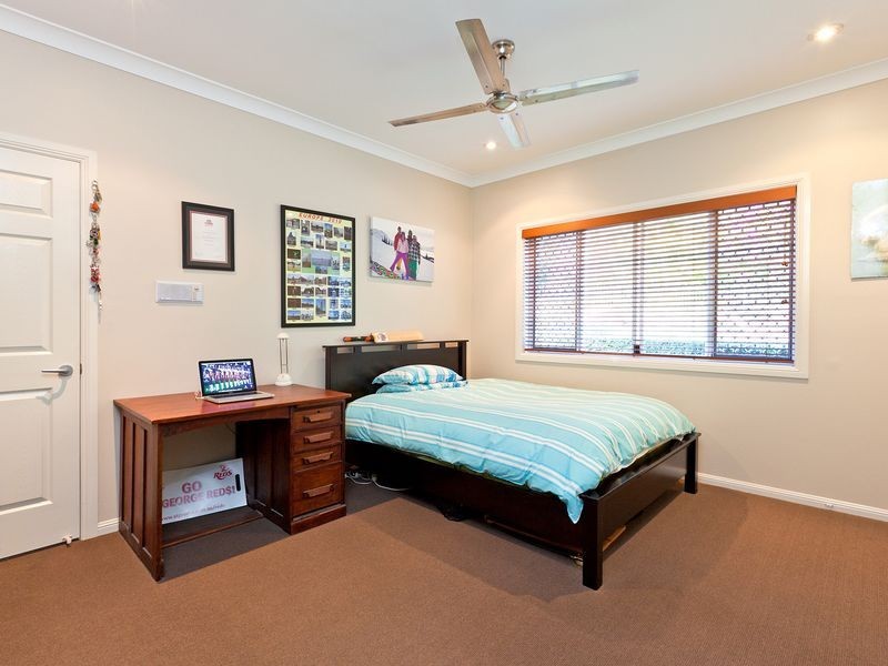 21 Mahogany Street, Capalaba QLD 4157