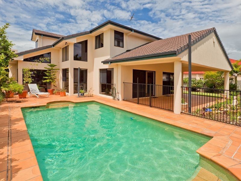 13 Cayman Crescent, Ormiston QLD 4160