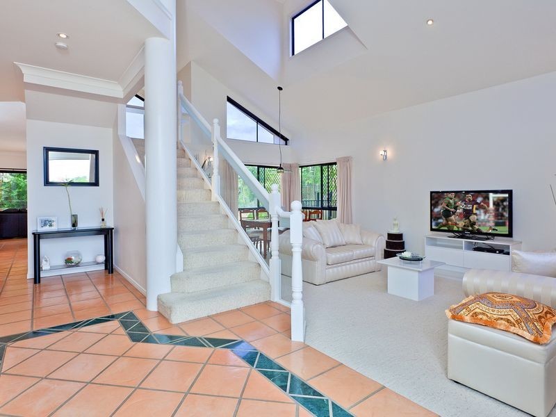 13 Cayman Crescent, Ormiston QLD 4160