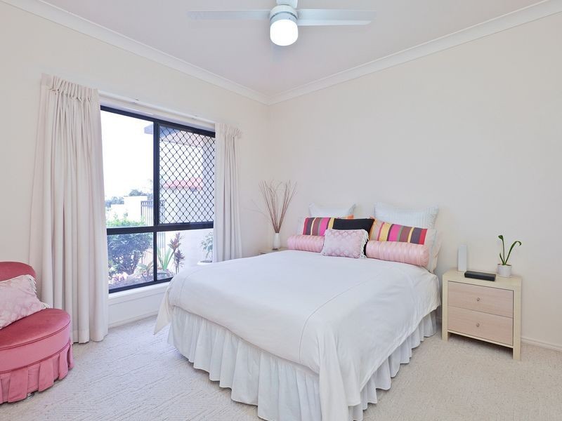 13 Cayman Crescent, Ormiston QLD 4160