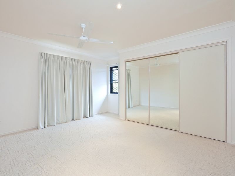 13 Cayman Crescent, Ormiston QLD 4160