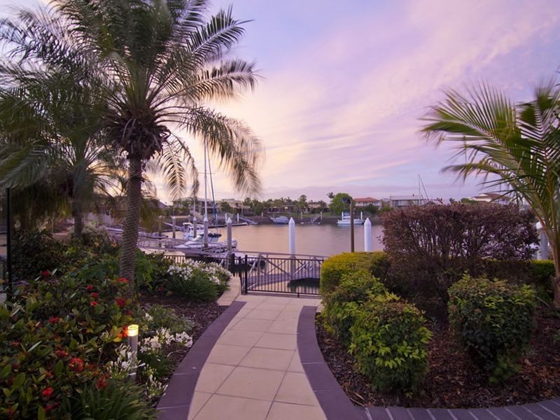 56 Anchorage Drive, Raby Bay QLD 4163