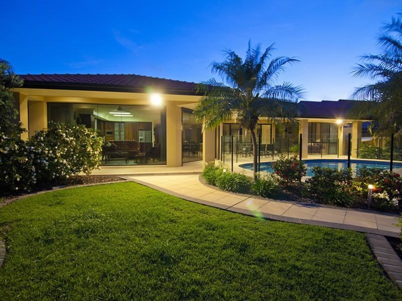 56 Anchorage Drive, Raby Bay QLD 4163