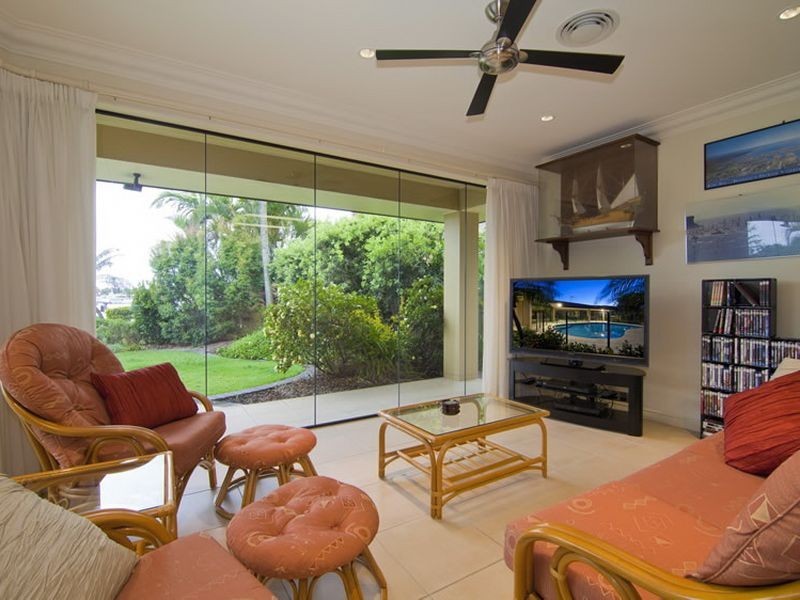 56 Anchorage Drive, Raby Bay QLD 4163