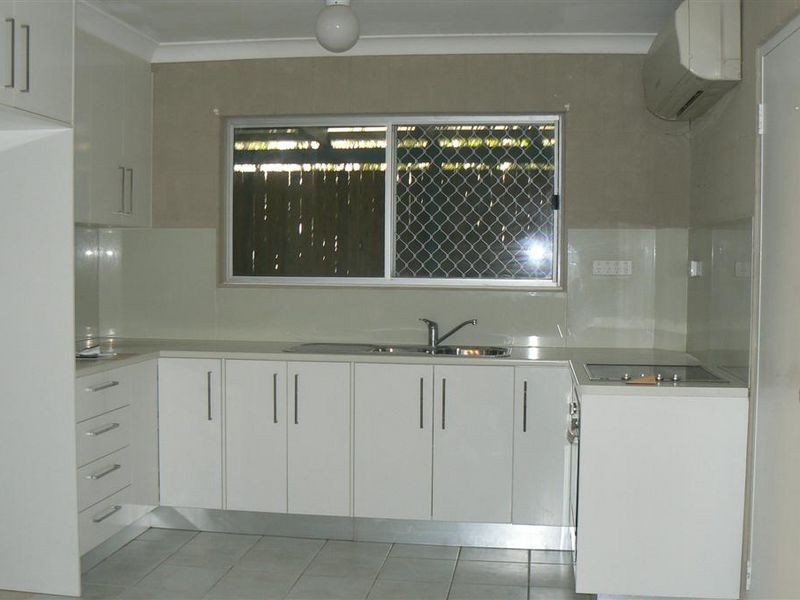 4/221 Middle Street, Cleveland QLD 4163