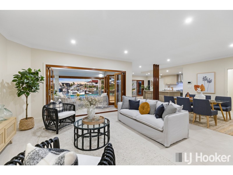 20 Compass Court, Raby Bay QLD 4163