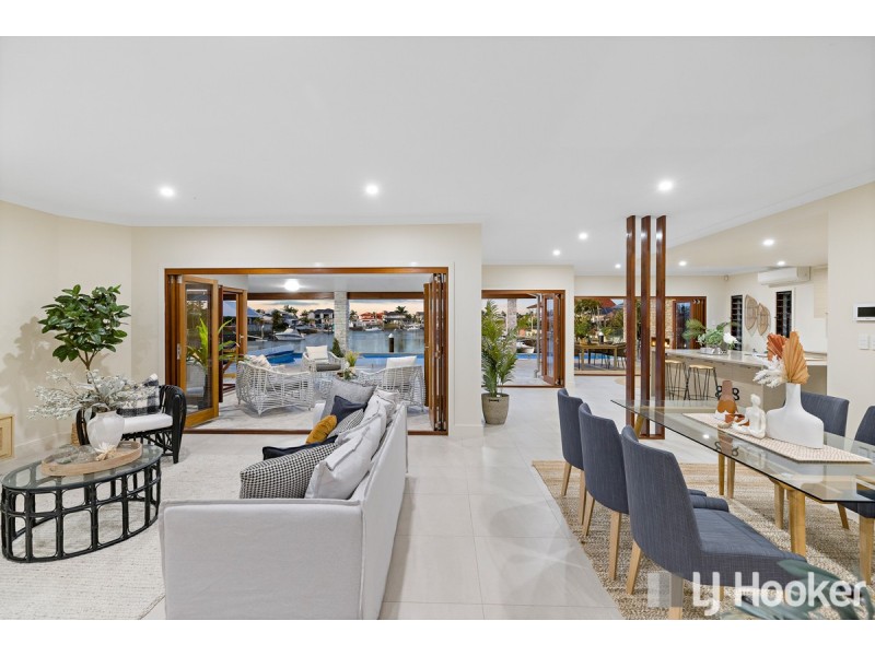 20 Compass Court, Raby Bay QLD 4163