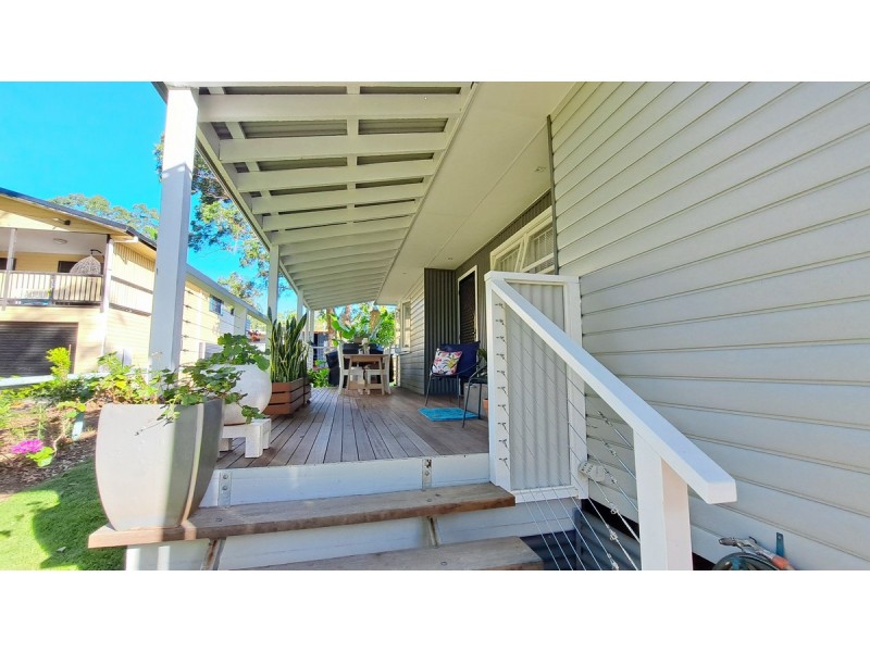 8 Curlew Street, Macleay Island QLD 4184