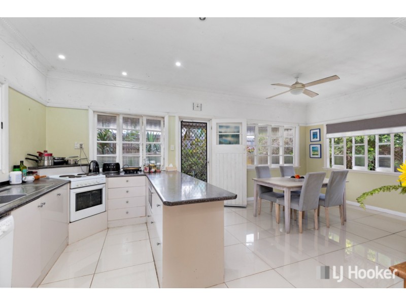 146 Shore Street North, Cleveland QLD 4163
