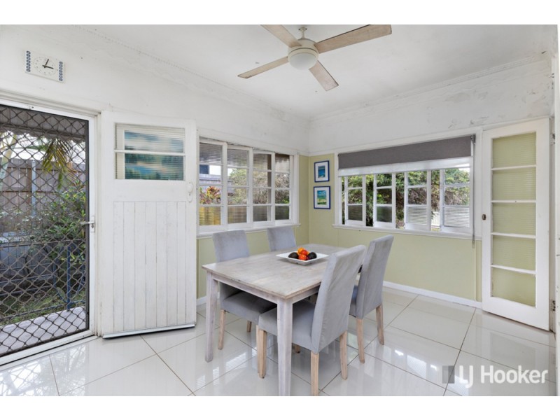 146 Shore Street North, Cleveland QLD 4163