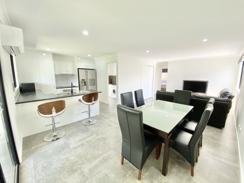 19A Angela Crescent, Cleveland QLD 4163