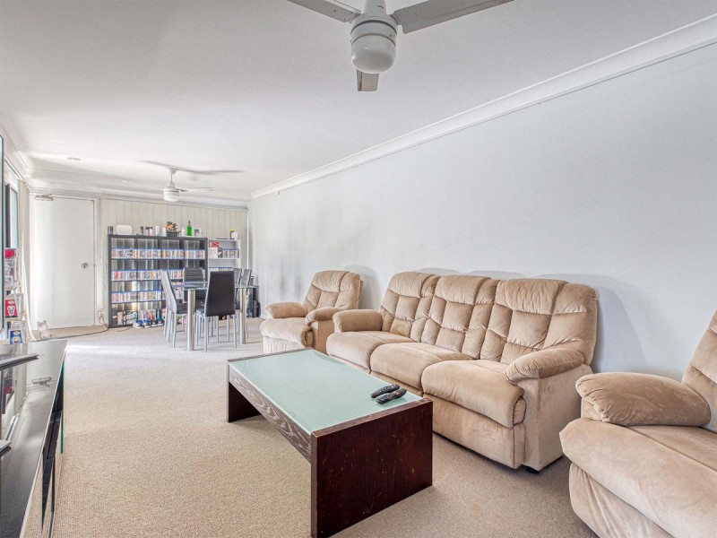 8/25 Pittwin Road North, Capalaba QLD 4157