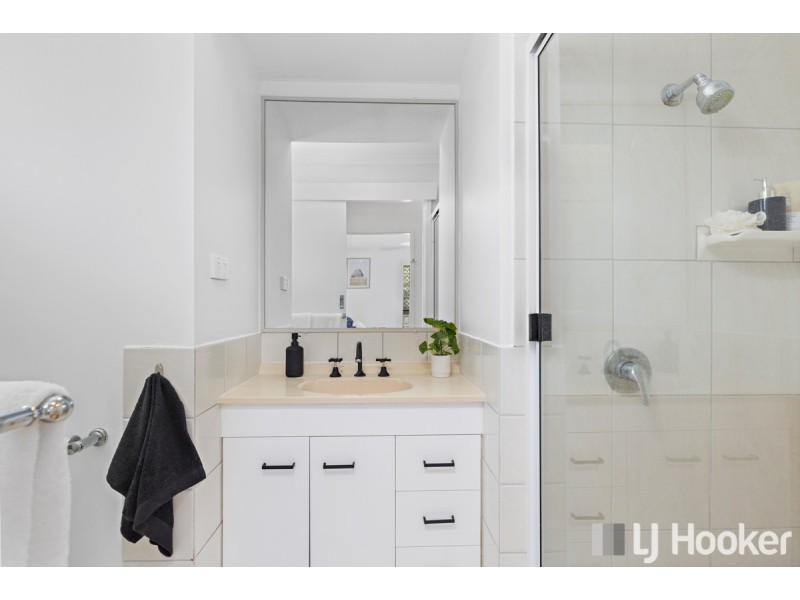 34 Egret Drive, Victoria Point QLD 4165