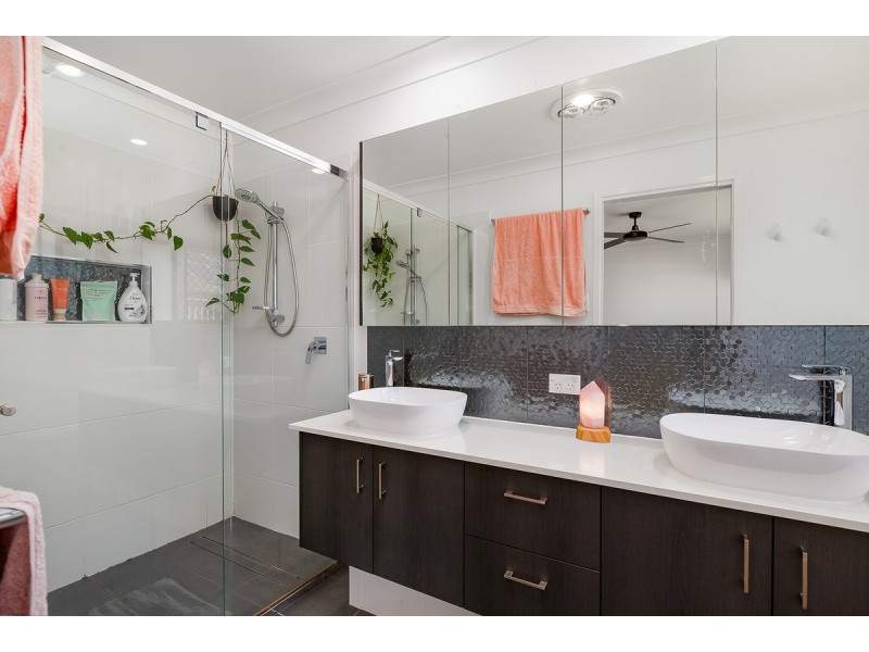 37 Babiana Street, Alexandra Hills QLD 4161