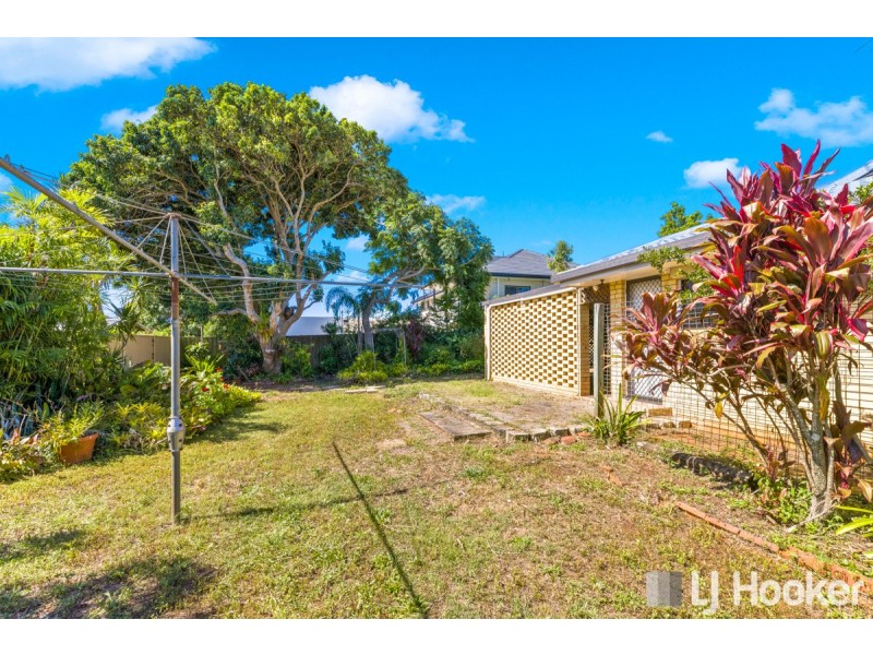 13 Macadamia Street, Victoria Point QLD 4165