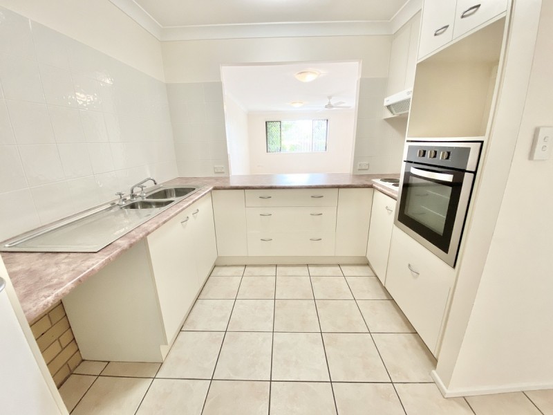 1/169 Queen Street, Cleveland QLD 4163