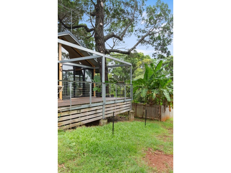 14 Thompson Esplanade, Russell Island QLD 4184