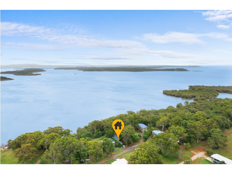14 Thompson Esplanade, Russell Island QLD 4184