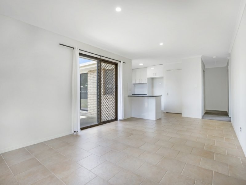 1 Tea Tree Court, Victoria Point QLD 4165