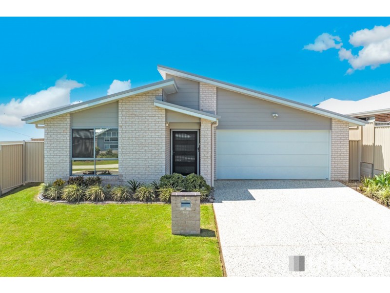 5 Lochie Drive, Redland Bay QLD 4165