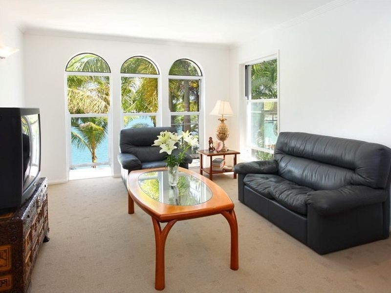 16 Sommersea Drive, Raby Bay QLD 4163